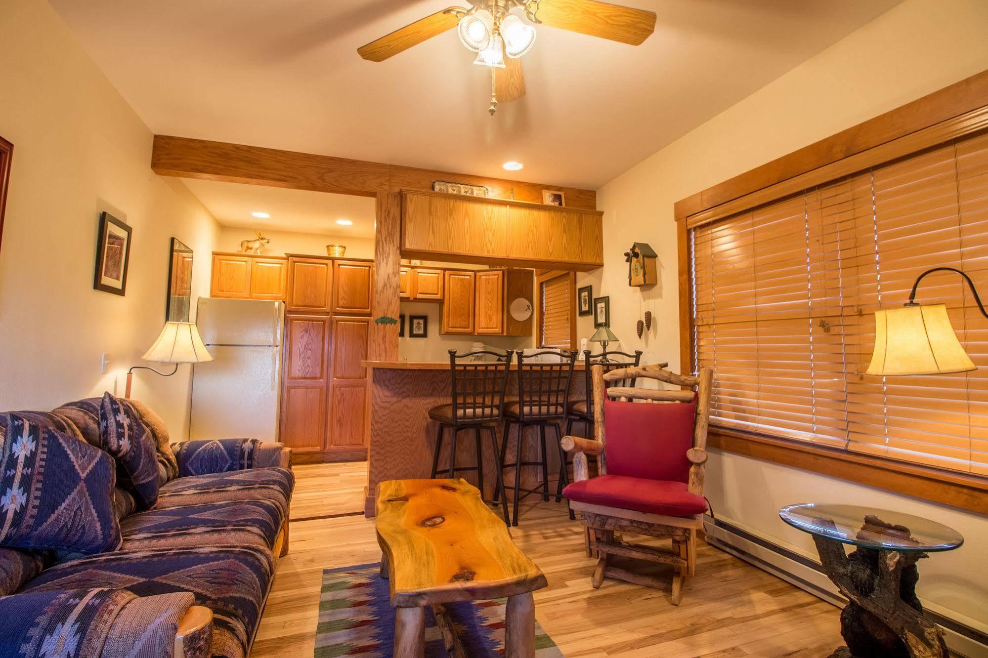 Marys Lake Lodge Mountain Resort And Condos Estes Park Exterior foto